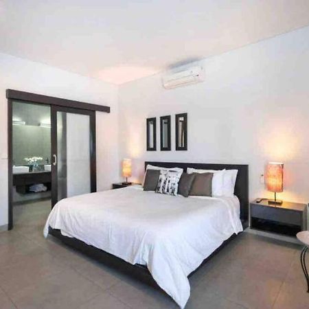 Villa Lamunan Seminyak Exterior foto