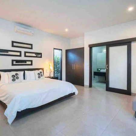 Villa Lamunan Seminyak Exterior foto